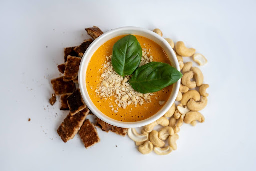 Whole-grain power toast, one of the many healthy dining options to nourish your day.